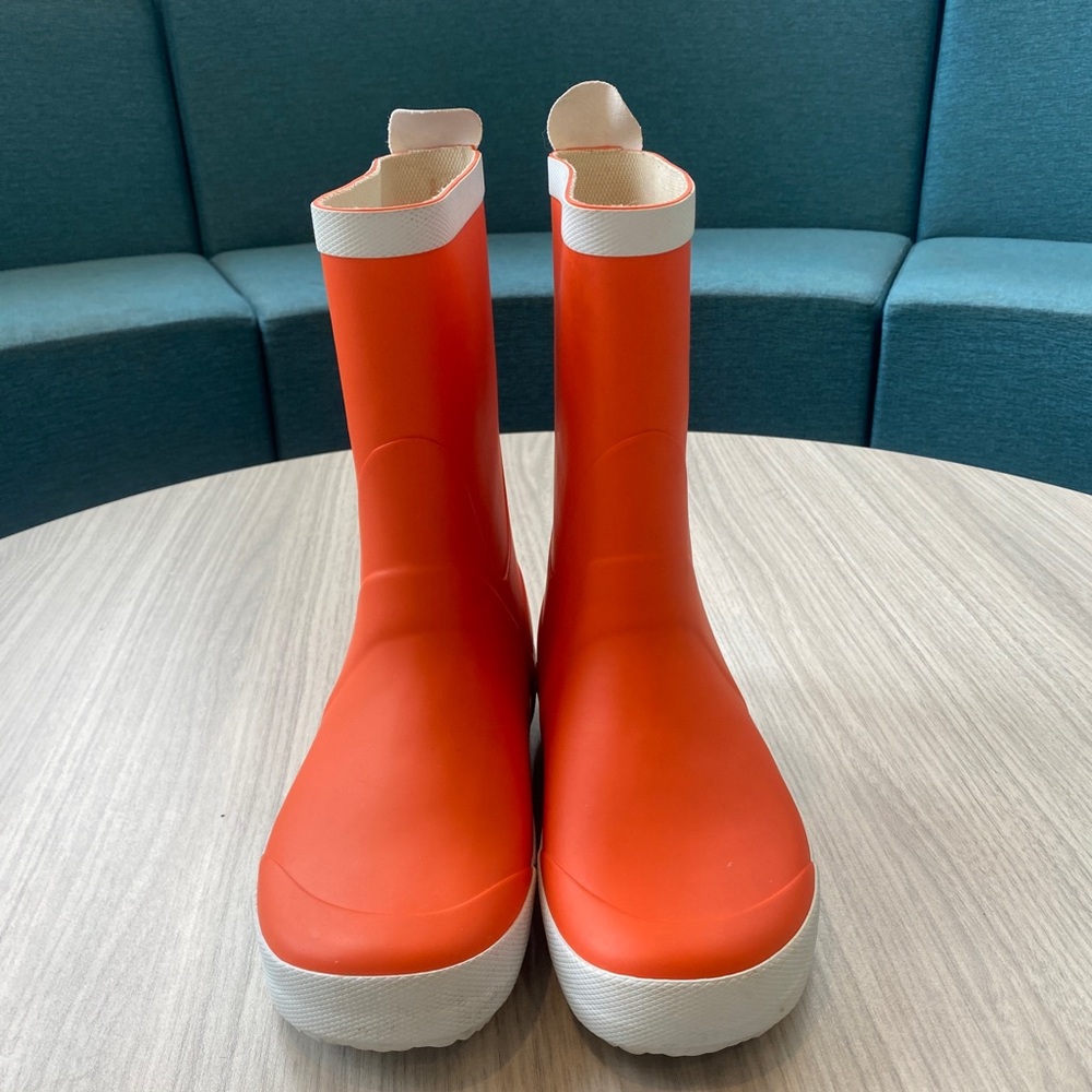 Tretorn Vibrant Orange Rainboots